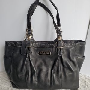 Coach black leather medium purse
